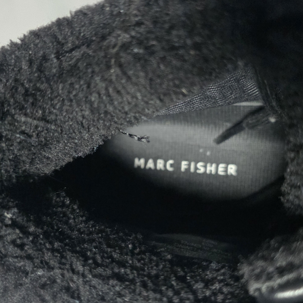 Marc Fisher Fellow Buffalo Plaid High Top Faux Fur Lined Sneakers. 9.5 - Picture 2 of 10